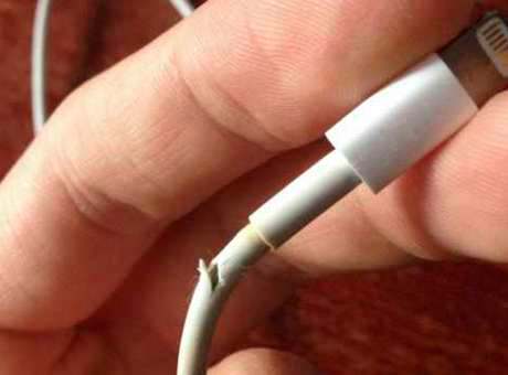 appledamagedlighting624x351crafter