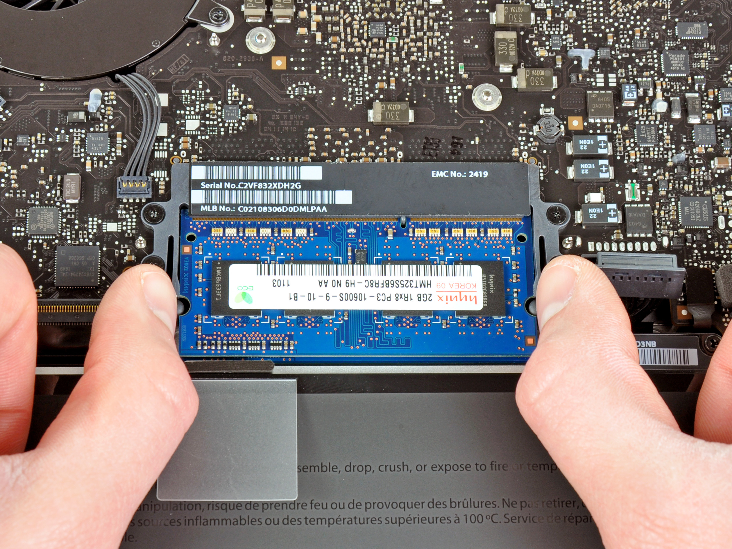 Rebaja Sherlock Holmes Escupir Guía para sustituir o ampliar la memoria RAM de tu Macbook Pro – AleluÁ –  Cargadores para Macbook